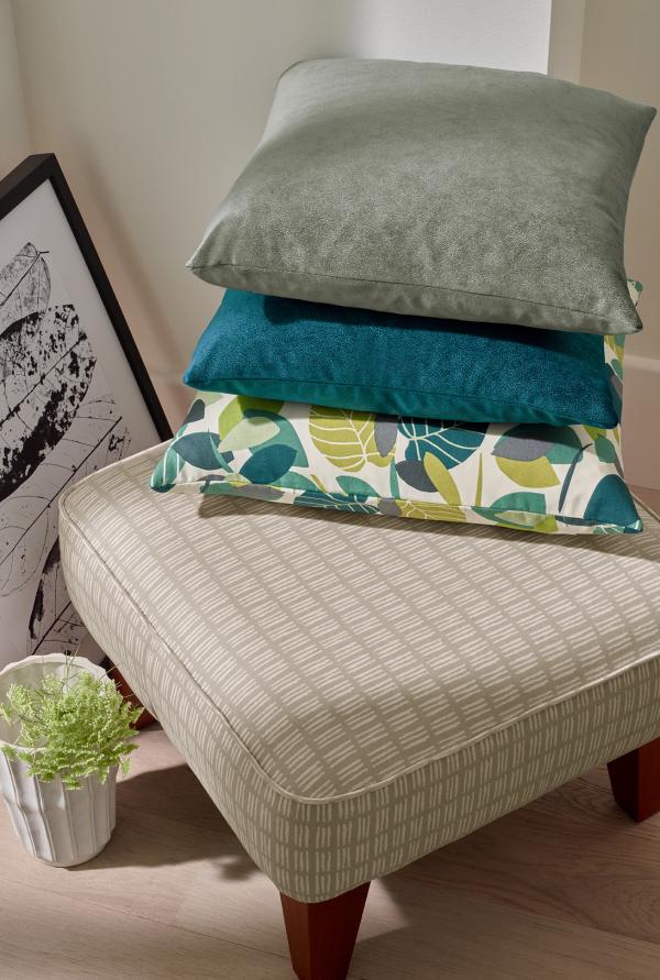 LEVANDE SPRUCE CAMEO 5